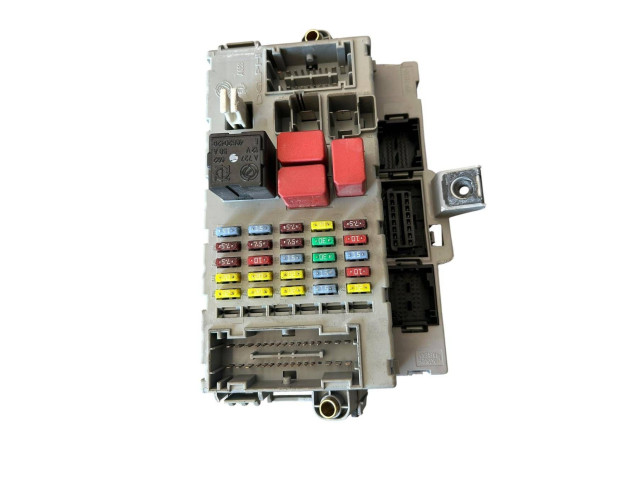 Pojistková skříňka 406626, PA6GB20GF10 Fiat Croma 2009