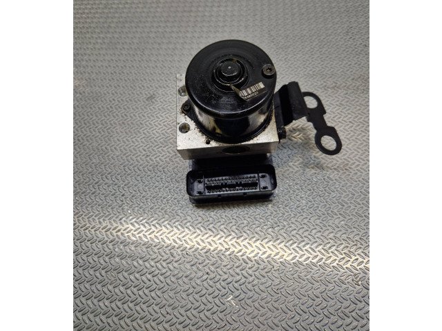 Блок АБС 1C0907379K, YH2B27J44 Skoda Octavia Mk1 (1U) 1996-2004 года