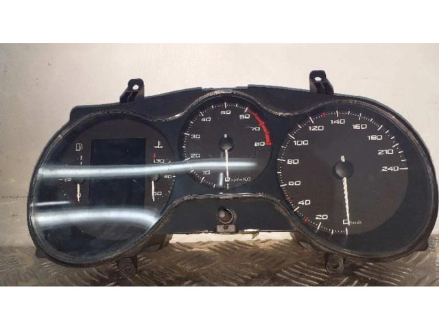 Přístrojová deska  Seat Altea 2004 1P0920850D  