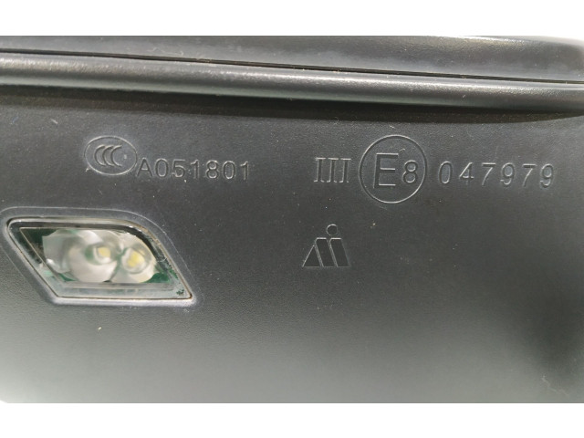 Zpětné zrcátko  Volkswagen Tiguan 2008  047979  