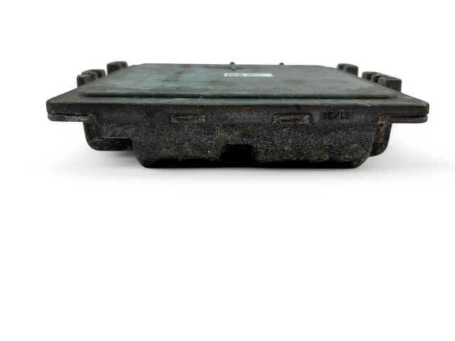 Блок управления двигателем Блок управления 31355669, S180134102B   Volvo V70