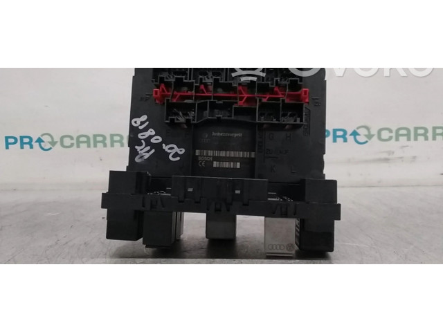 Блок управления 3C0937049AH, F005V00660   Volkswagen Caddy