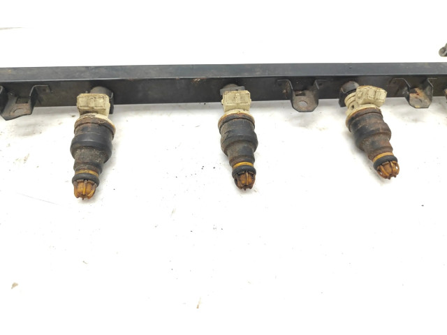 Vstřikovací lišta 0280150716, 0280160248 BMW 5 E28