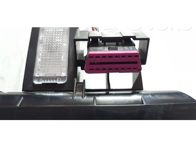   Pojistková skříňka 5N0971845E, 1422120120   Volkswagen Tiguan 2015