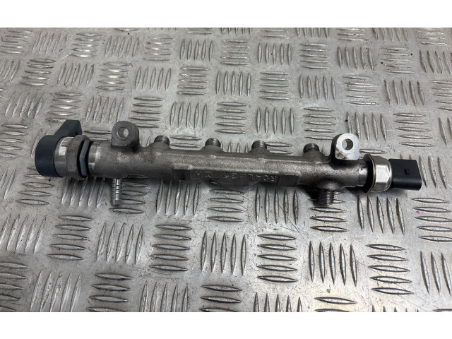 Топливная рампа 04L089, 04L089D   Audi A3 S3 8V  