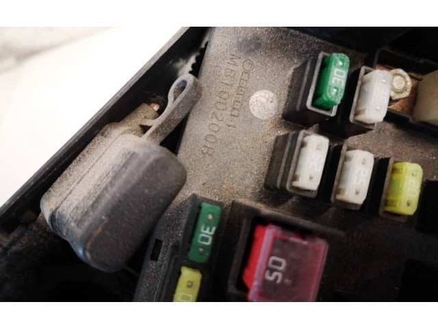 Блок предохранителей mb100200b, MB100200B Subaru Legacy