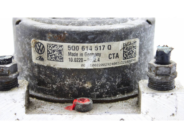 Блок АБС 5q0907379r, 5q0614517q Skoda Octavia Mk3 (5E) 2013 - 2019 года