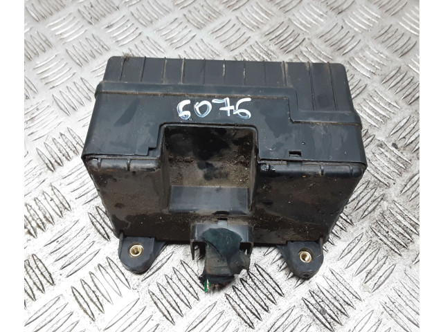 Блок предохранителей 08E5714, 0508300013 SsangYong Rexton