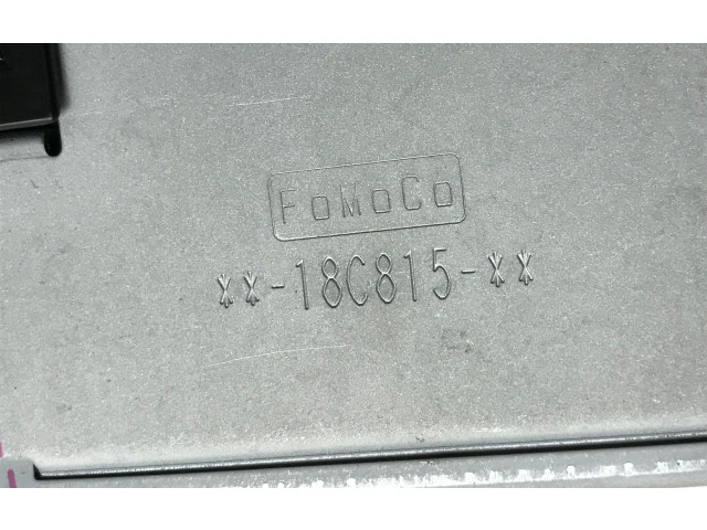 Радио/ проигрыватель CD/DVD / навигация