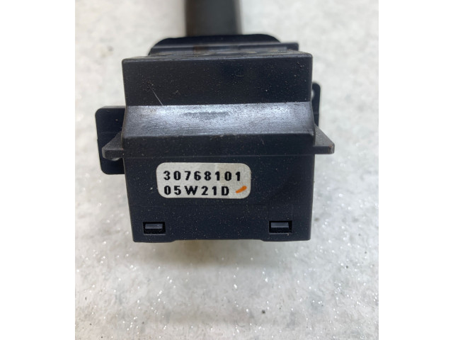 Ручка стеклоочистителей 30768101, 05W21D   Volvo V70