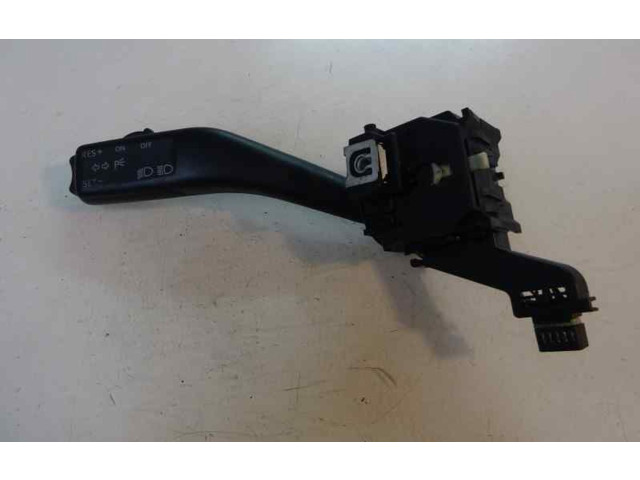 Ручка поворотов/ фонарей 1K0953513A Skoda Octavia Mk2 (1Z)