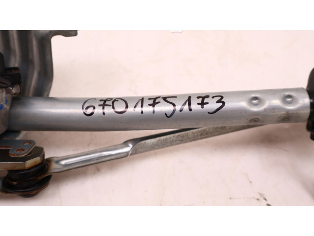 Панель приборов 670175173 Maserati Grecale