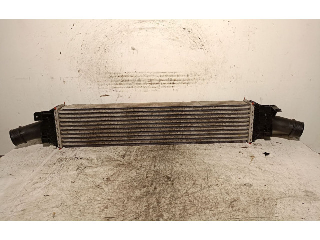 Интеркулер 8K0145805G, L3122003BEHR Audi A4 Allroad
