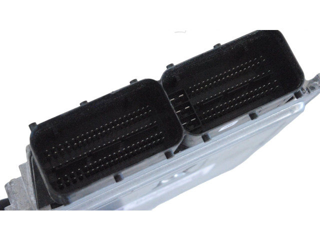 Блок управления двигателя 06L907425E Audi Q5 SQ5