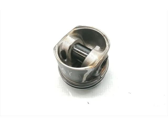 Píst Volkswagen Caddy