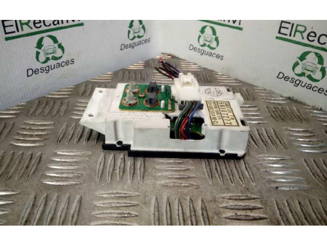 Дисплей    56007277   Jeep Cherokee XJ