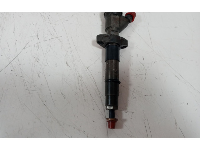 Vstřikovač 820008453 Renault Espace - Grand espace IV G9T J7