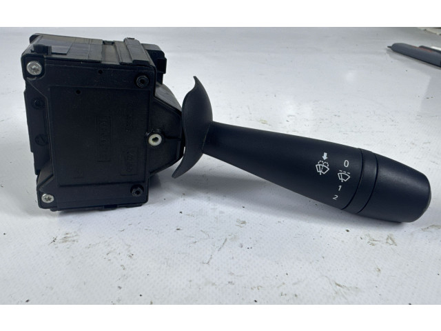 Ручка стеклоочистителей 255670736R, E11811140 Dacia Dokker