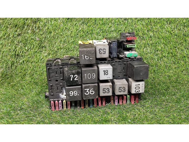 Блок предохранителей 7M0937025D, 95VW14A073DC Ford Galaxy