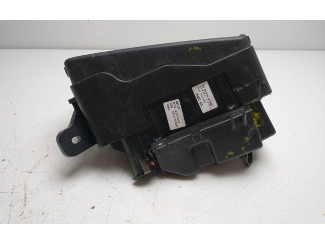 Блок предохранителей 91216A2285 KIA Ceed