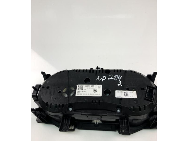 Панель приборов 5G0920861, NP2042   Volkswagen Golf VII       