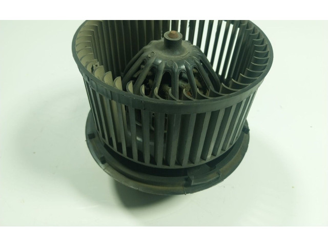 Вентилятор печки 272106020R, 108824E2887 Dacia Duster