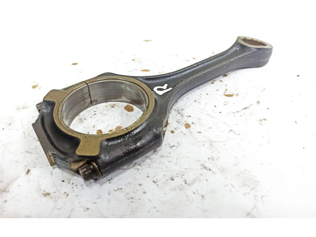 Шатун Mercedes-Benz R W251