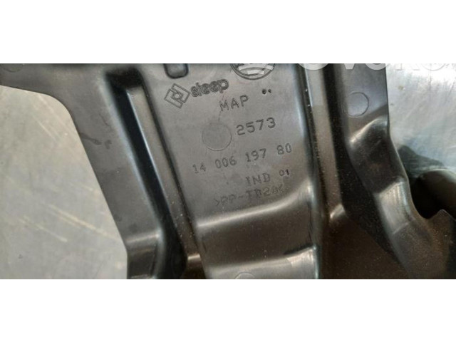 Блок предохранителей  1400619780   Peugeot Expert    