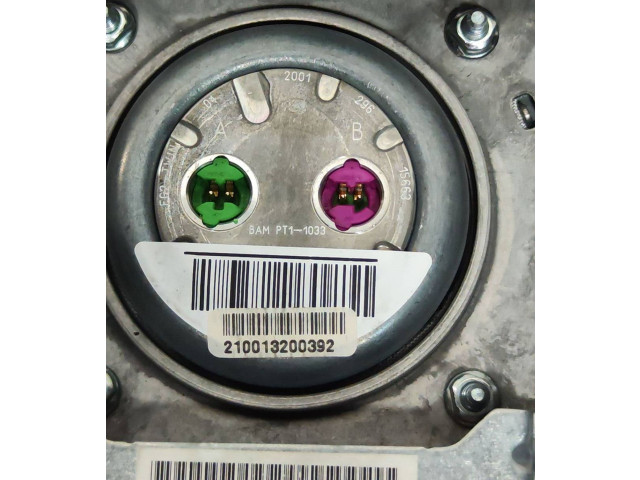 Подушка безопасности водителя 210013200392   Volvo V70