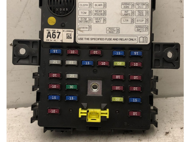 Блок предохранителей 95273098A, 95273098A   Chevrolet Spark    