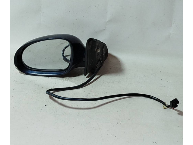Зеркало электрическое Volkswagen Jetta V 2005 - 2010 года