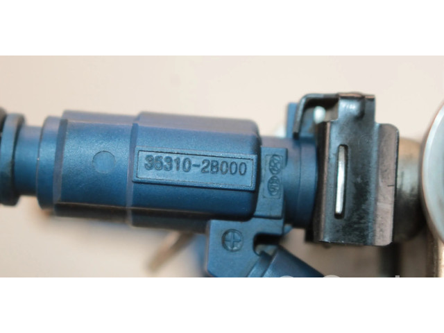 Vstřikovač 353102B000 Hyundai ix20 pro benzínový motor 1.6 G4FC