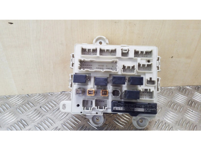 Pojistková skříňka 8922128040 Toyota Previa (XR30, XR40) II 2003