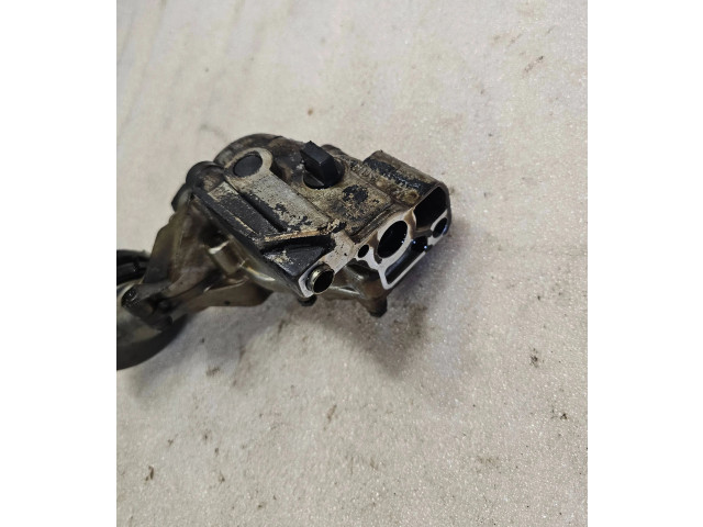 Čerpadlo oleje Audi A8 S8 D2 4D