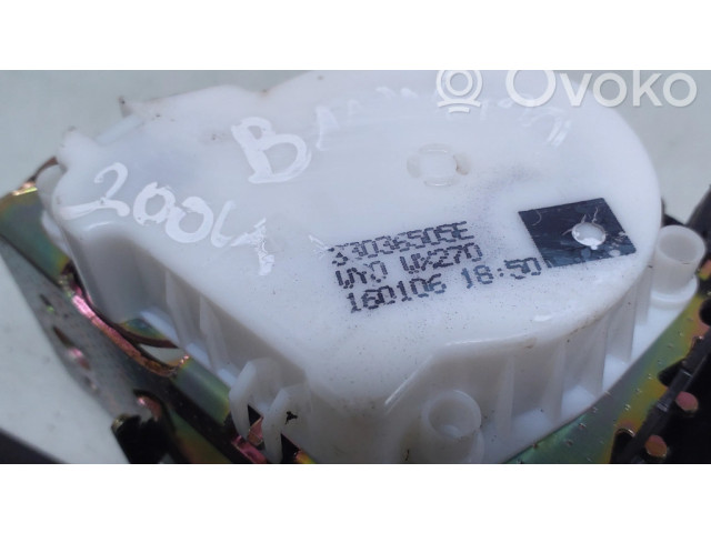 Задний ремень безопасности