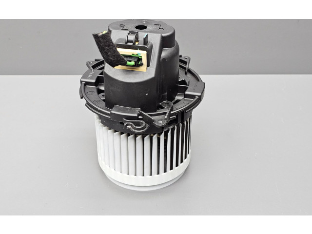 Вентилятор печки    5P3730100, 5P3730200   Dacia Sandero