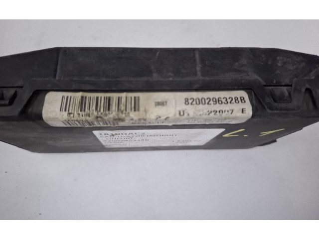 Блок комфорта 8200296328B, 1810DAC2   Dacia Logan I   