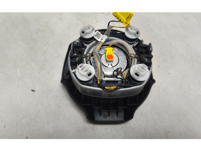 Подушка безопасности водителя 5K0880201T   Volkswagen Tiguan