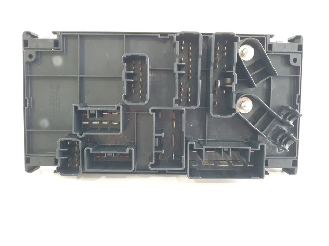 Блок предохранителей 82241SC020PD   Subaru Forester SH       
