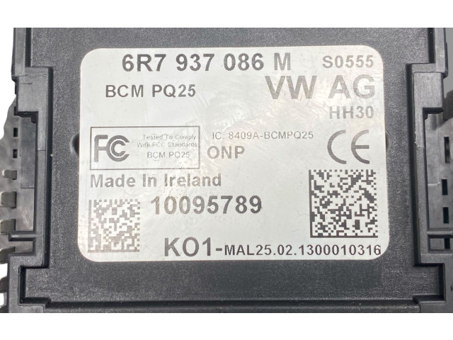 Блок комфорта 6R7937086M, 10095789 Skoda Fabia Mk2 (5J)