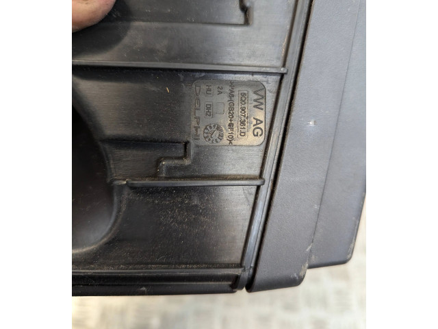 Блок предохранителей 5Q0907361D Skoda Superb B8 (3V)