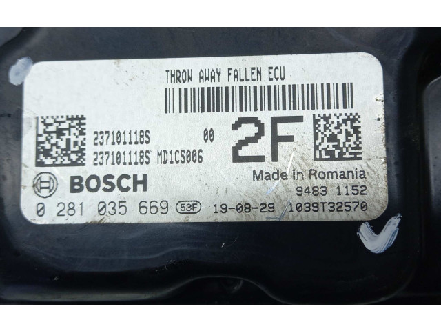 Блок управления двигателем Блок управления 237104328S, 237101118S Dacia Dokker