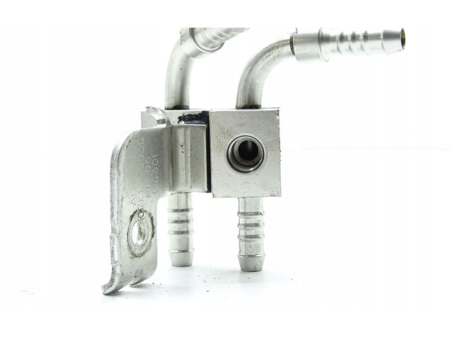 Vstřikovací lišta 07K127503C Audi RS3 8PA