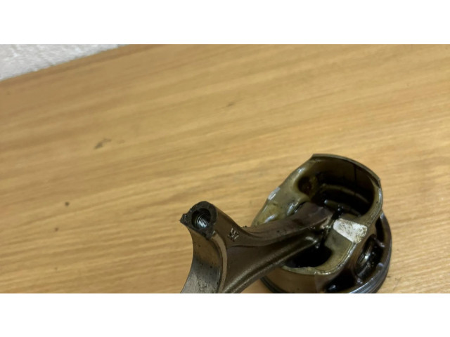 Píst 089203, D5916 BMW 5 F10 F11