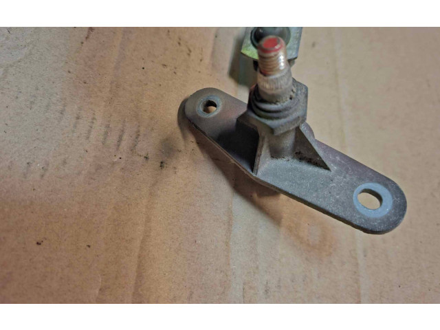 Pojistková skříňka Mercedes-Benz W123 1983