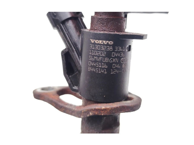 Форсунка 31303238, 0445116046    Volvo V70  D5204T2 