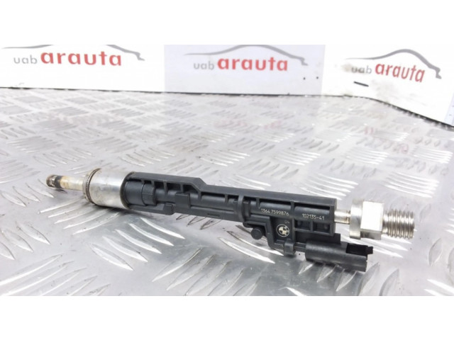 Vstřikovač 13647599876, 7599876 BMW M5 pro benzínový motor 4.4 S63b44b