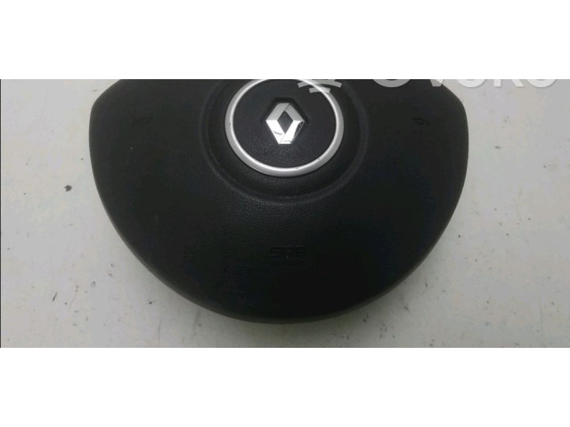 Подушка безопасности водителя 8200677493 Renault Clio III