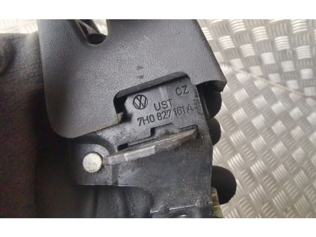 Замок багажника 7H0827161A    Volkswagen Transporter - Caravelle T5 2003 - 2015 года