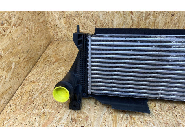 Интеркулер  JB3G6K775AC   Ford Ranger 